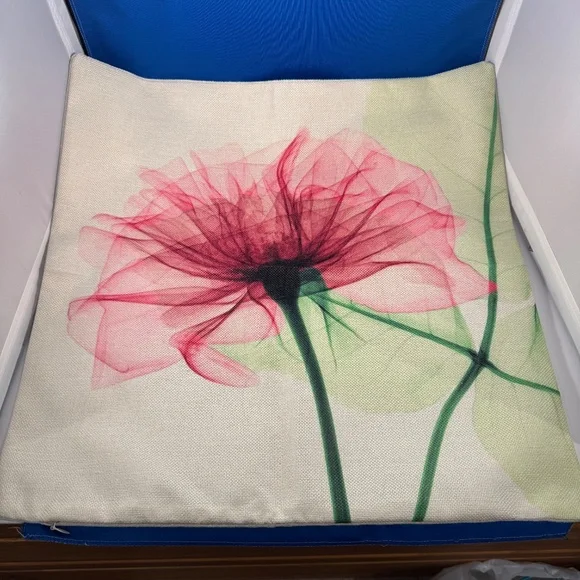 Set Of 4 New 17" Beautiful Beige Linen Flowers Decorative Pillow Covers - Picture 5 of 6